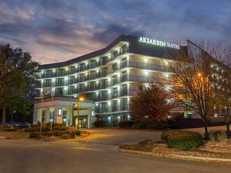 Aksarben Suites Trademark Collection By Wyndham Omaha Ngoại thất bức ảnh