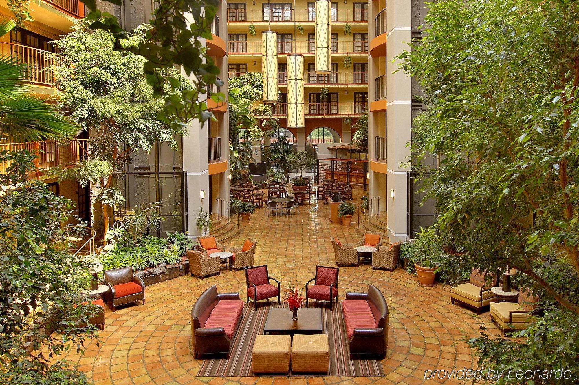Aksarben Suites Trademark Collection By Wyndham Omaha Ngoại thất bức ảnh
